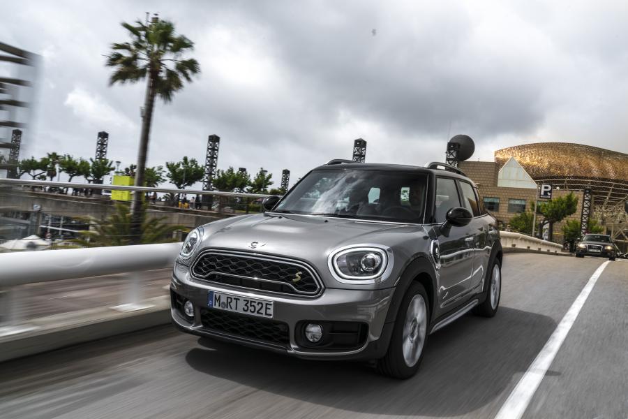  Mini Cooper S E Countryman ALL4 (F60) 2017 года  (WW) (фото 122 из 173)